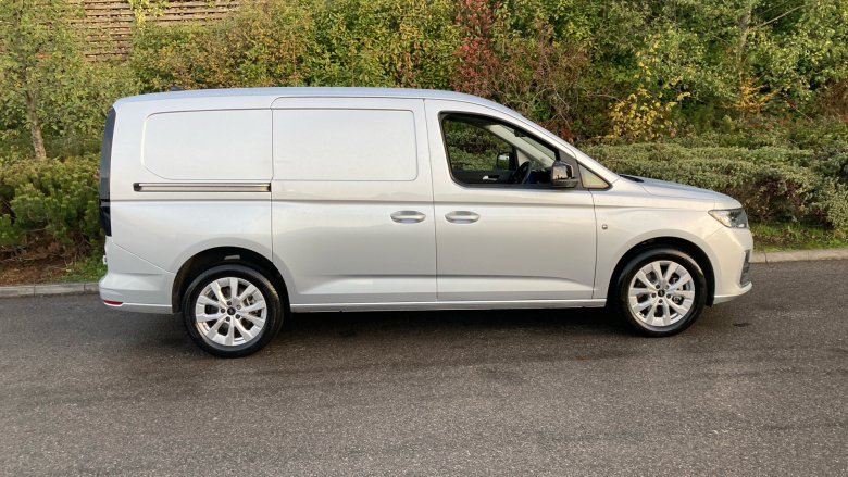 Ford Transit Connect 250 L2 Petrol 1.5 EcoBoost PHEV 150 Limited Van Auto